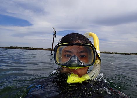 Jacinta snorkelling